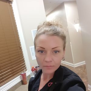 Meet your Posher, Bobbie